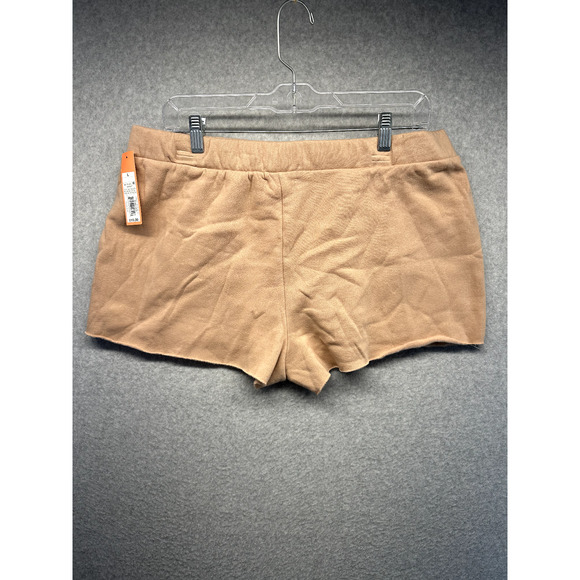 Colsie Womens Sweat Shorts Size Large Tan Fleece Elastic Waist Pockets NWT - Picture 7 of 12